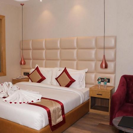 The Landmark Hotel Muzaffarpur Εξωτερικό φωτογραφία
