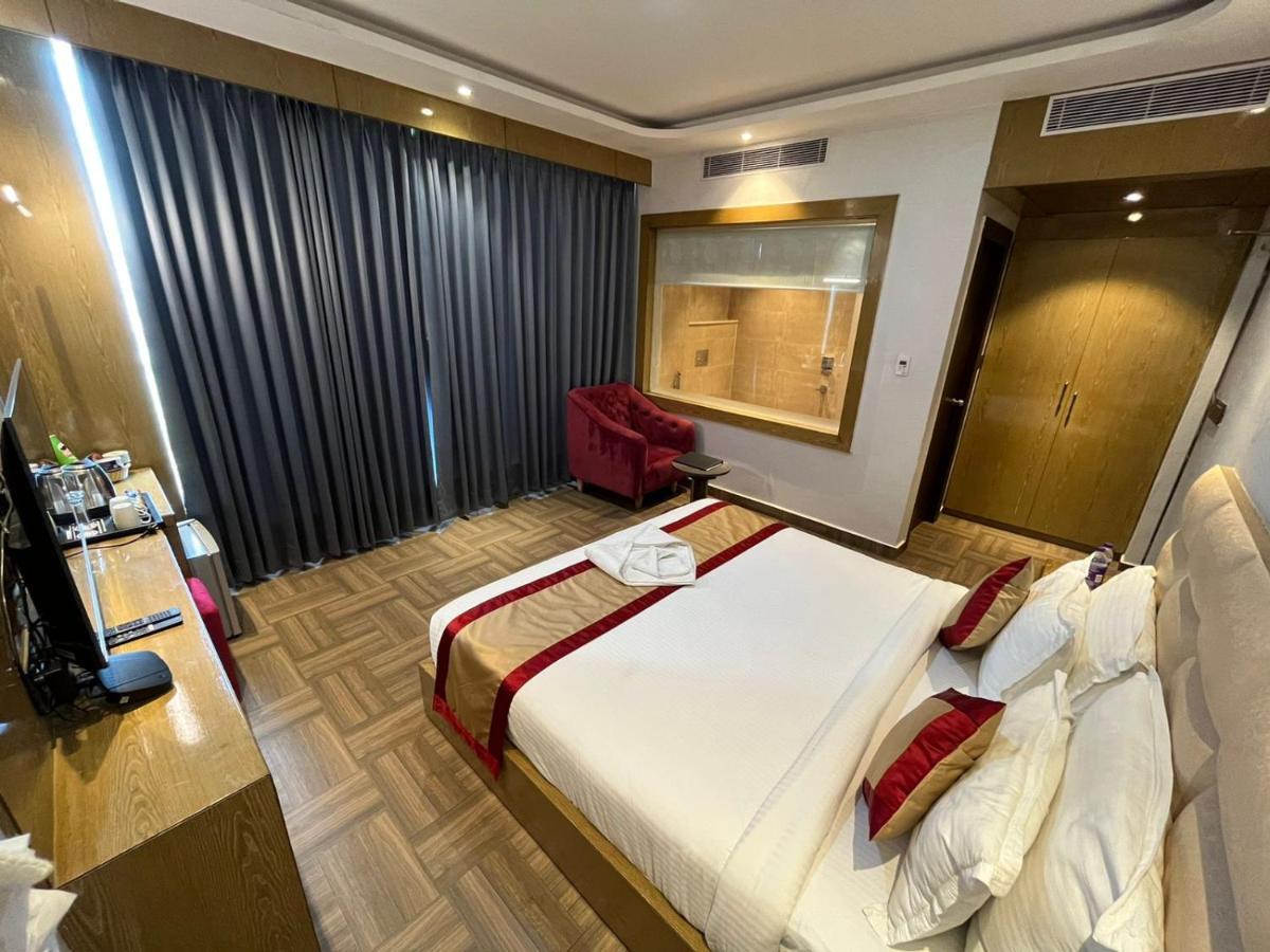 The Landmark Hotel Muzaffarpur Εξωτερικό φωτογραφία