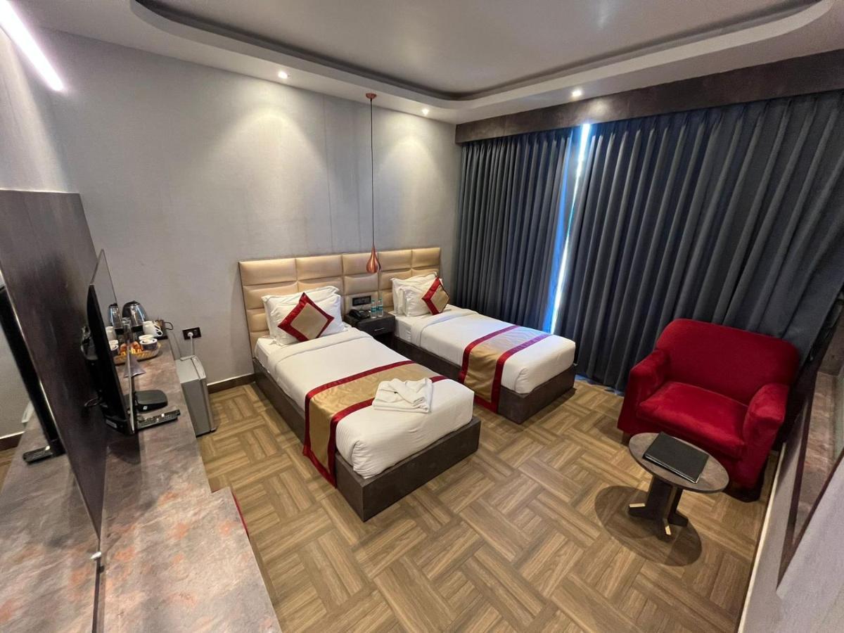 The Landmark Hotel Muzaffarpur Εξωτερικό φωτογραφία